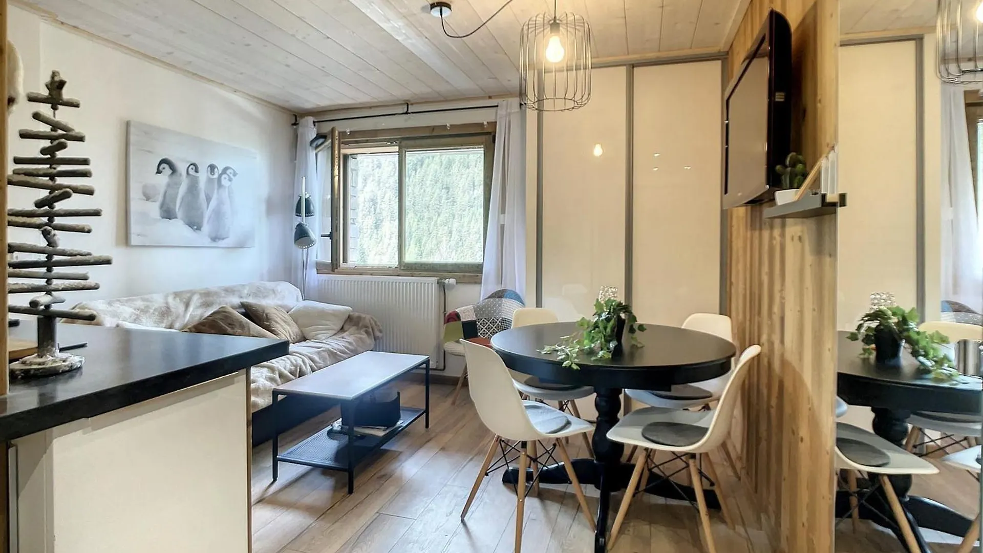 Appartement Renove Skis Aux Pieds, Proche Commerces, Courchevel 1650 - Fr-1-563-157 0*,